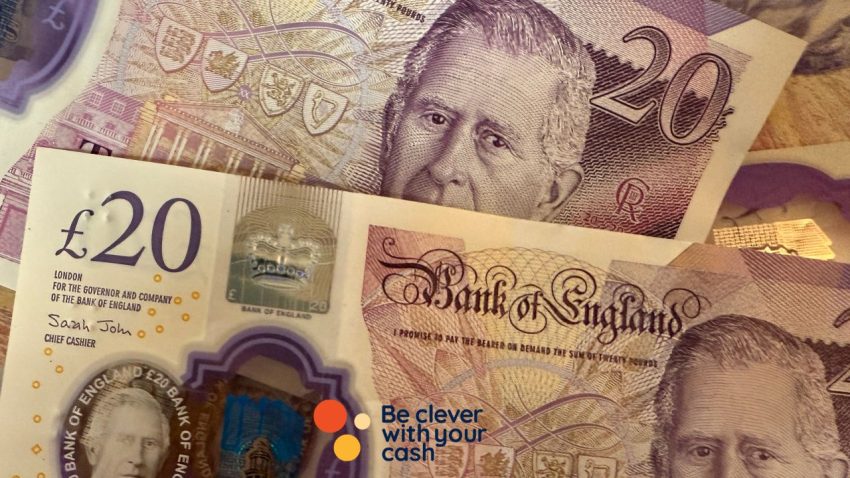 What is robo investing? A close up of £20 notes